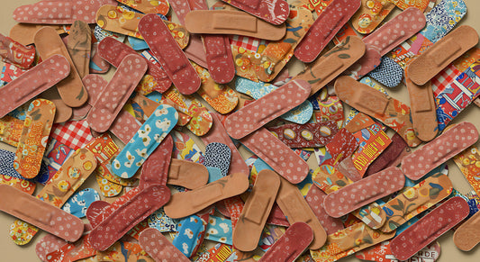 Hydrocolloid vs. Traditional Bandages: What’s the Difference—and Which One Heals Better?